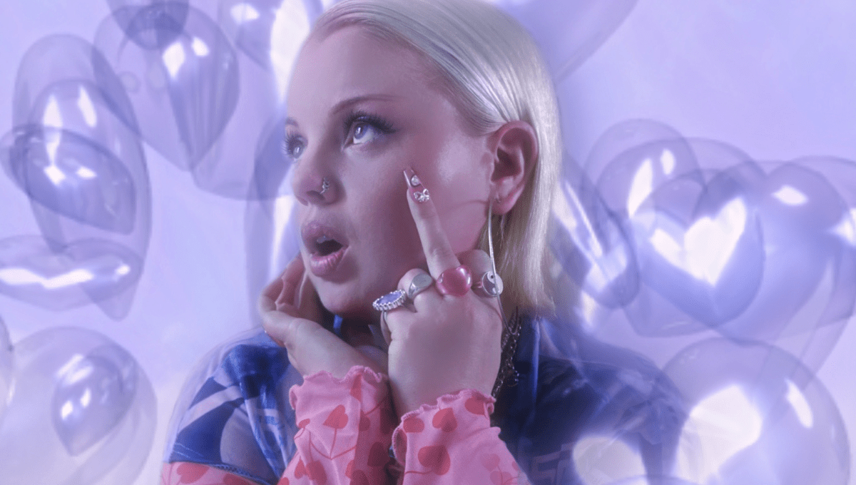 Swedish Electro-Pop Artist YARLIE Shares Hyper-Pop Break-Up Anthem ...